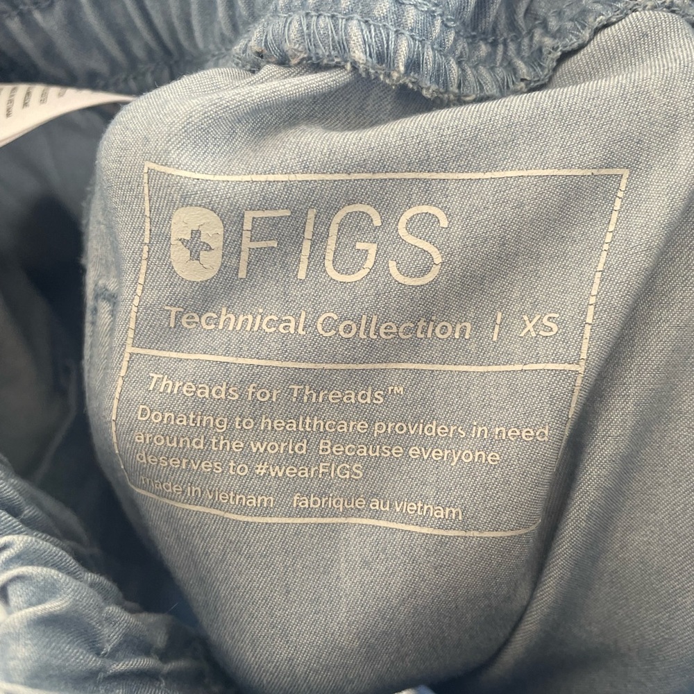 Figs nursing scrubs, technical collection. Top is XXS, bottoms are XS.